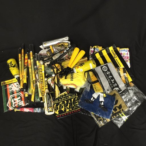 阪神タイガース デザインマフラータオル 桧山 含む メガホン応援バット:フラッグ:クッション 等 グッズ